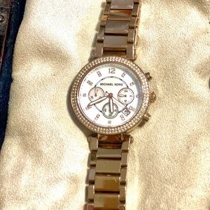 Michael Kors Rose gold watch